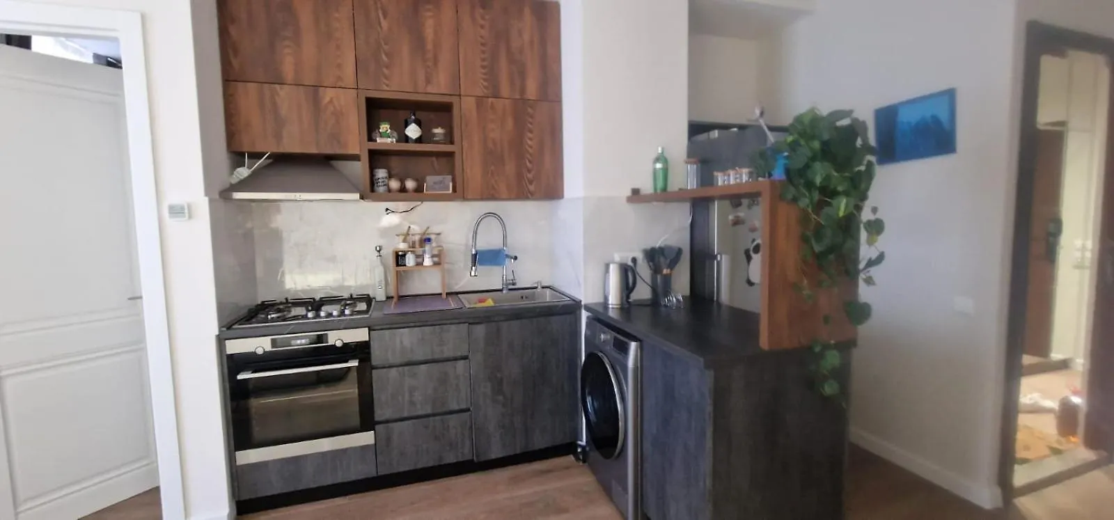 Apartment In Old Тбилиси